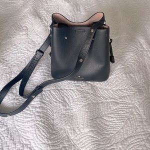 KATE SPADE BUCKET BAG